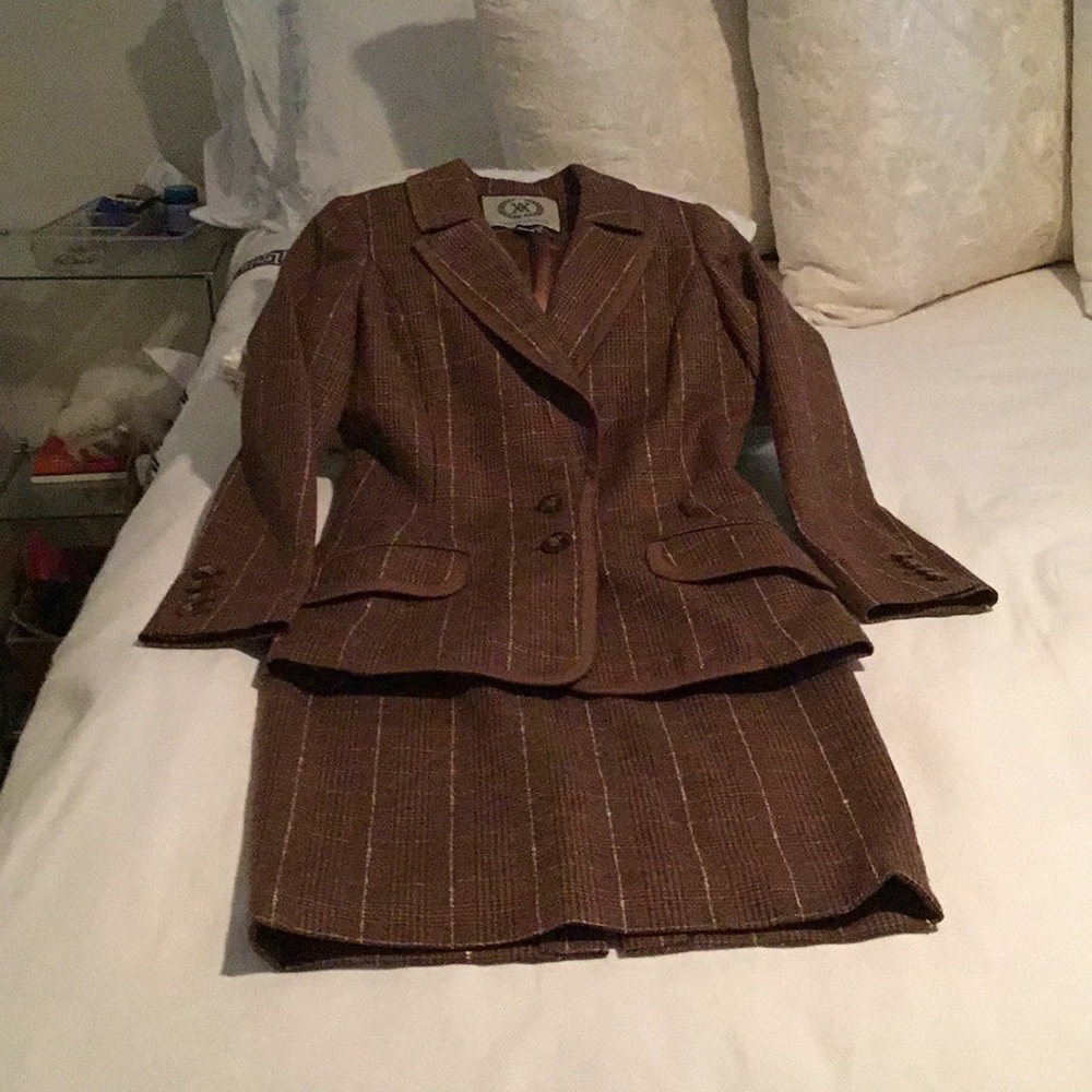 Meet your Posher, Josephine